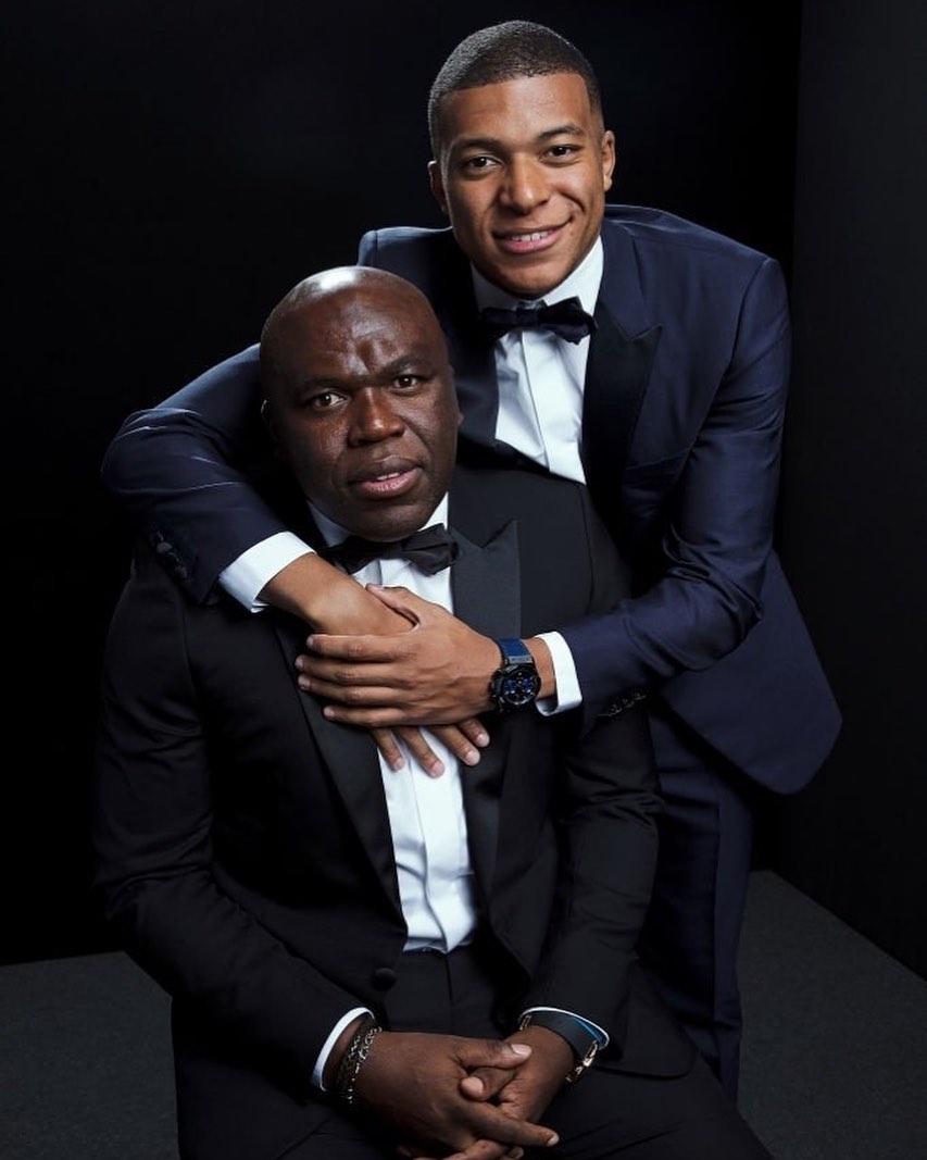Kylian Mbappe Age, Wiki, Height, Family, Biography, Girlfriend, Career & More