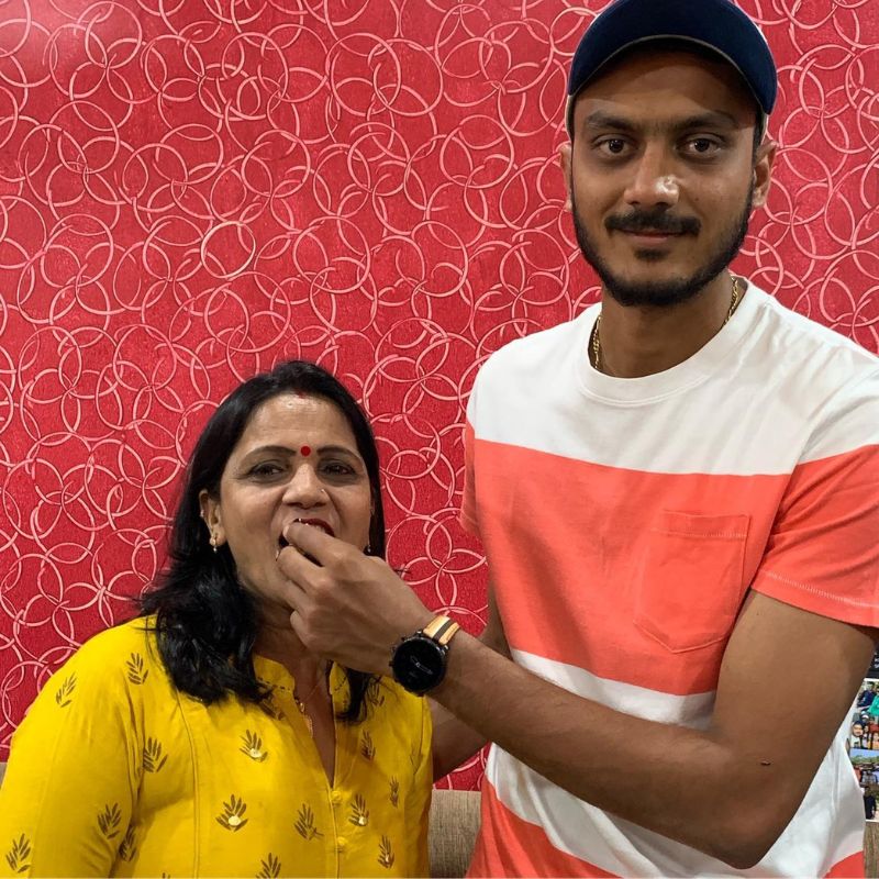 Axar Patel with his mother
